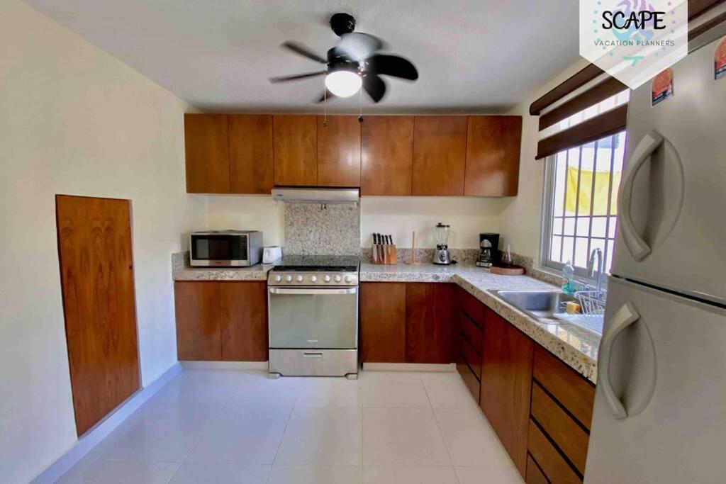 Willa Amplia Y Calida Casa Cerca De Plaza Las Americas Cancún Zewnętrze zdjęcie